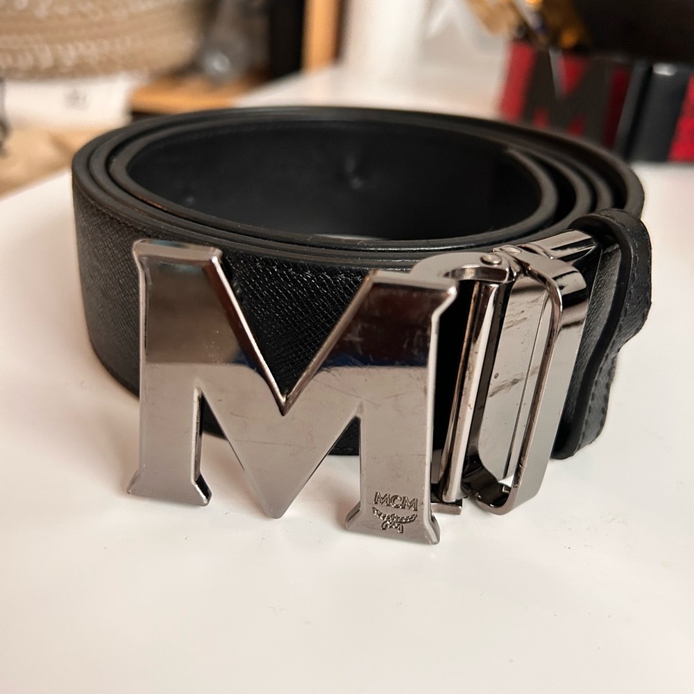 MCM Belt - Classic Black Belt and Silver Logo (AUTHENTIC)